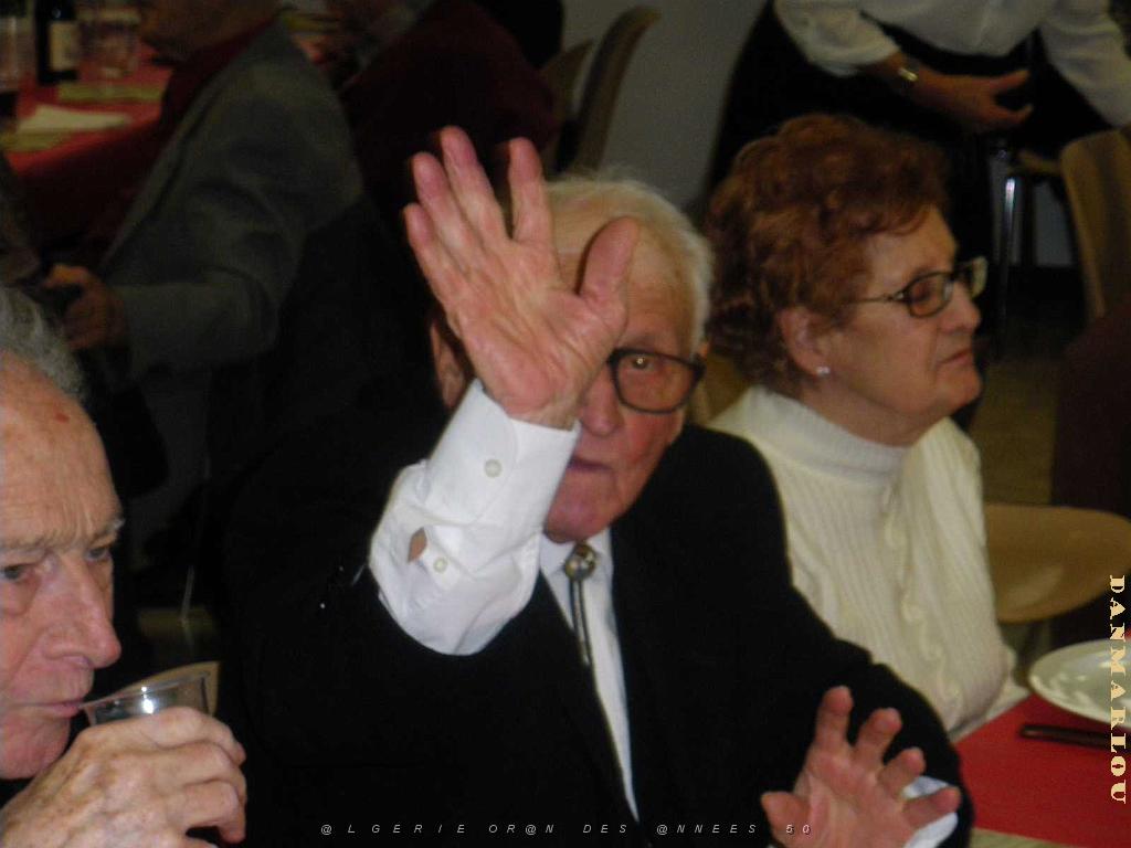 2015 12 19 ST LAURENT DU VAR REPAS DE NOEL AVEC L ALFAN (14).JPG